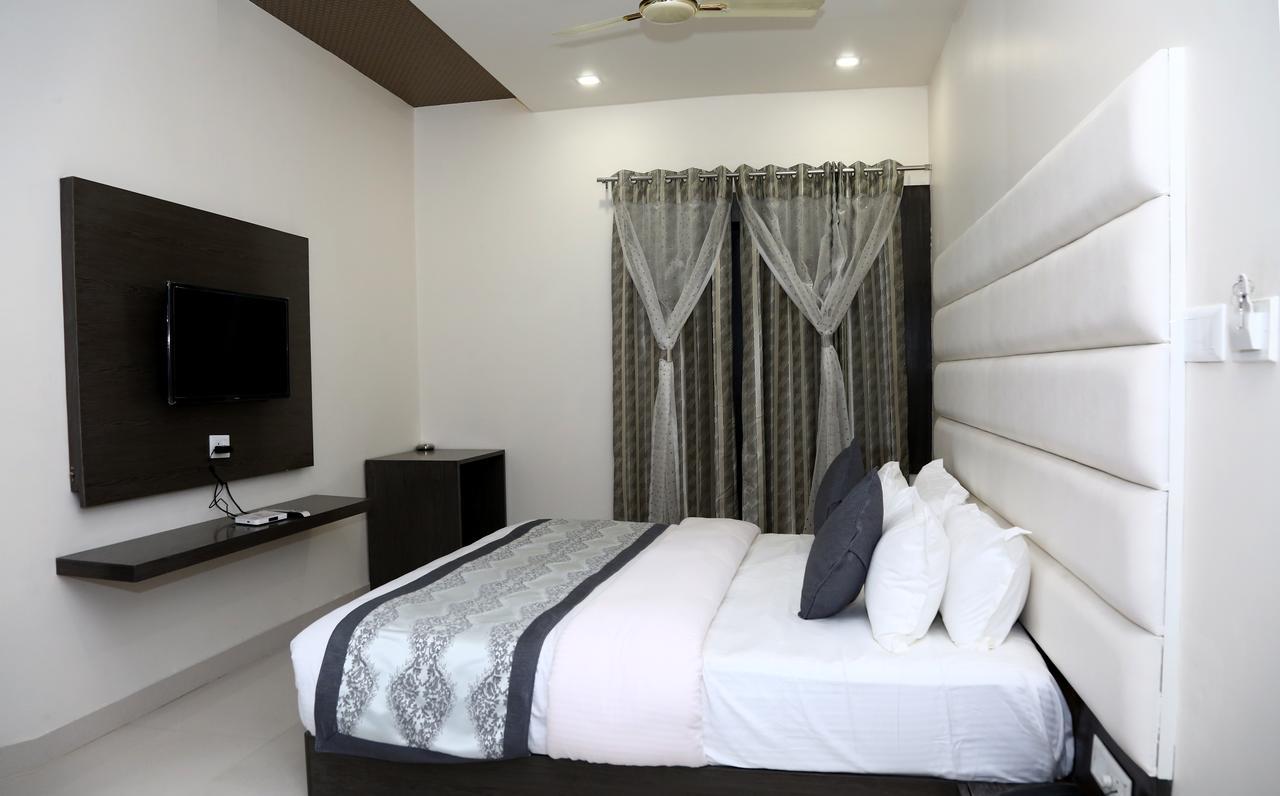 Hotel Royal Inn Chittorgarh Exterior photo